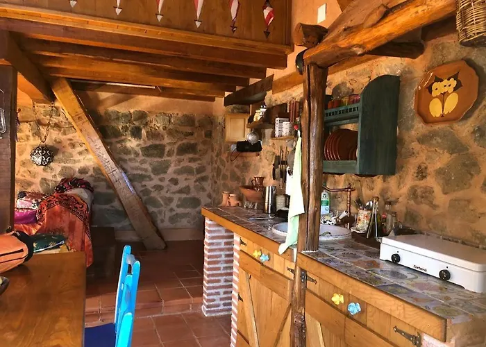 Castanarejo 컨트리하우스 칸델레다